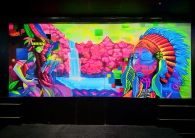 mural graffiti malaga, pintura fluor para discotecas vip